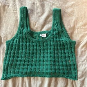 Knitted crop
